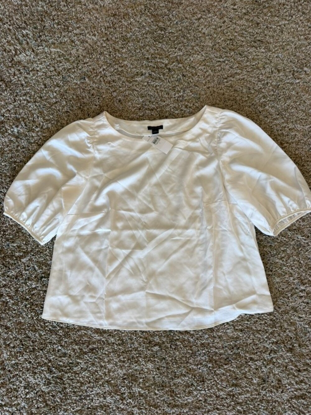 NWT Ann Taylor Silky Short Puff Sleeve Blouse Pearl White Sz S